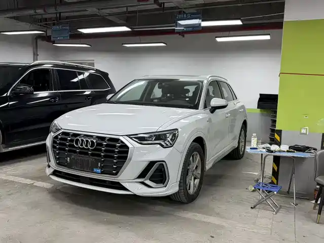 Audi Audi Q3 Audi Q3 2020 35 Tfsi Aggressive And Dynamic