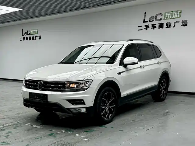 Volkswagen Tiguan L Tiguan L 2020 330tsi Automatic Two-Wheel Drive Smart Luxury Version National Vi