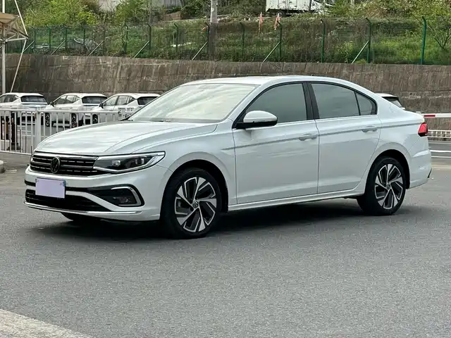 Volkswagen Bora Bora 2023 Model 200tsi Dsg Yuexing Pro Version — фото