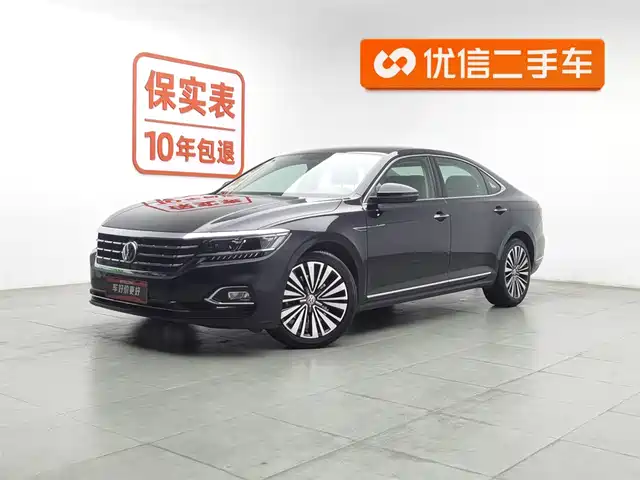 Volkswagen Passat Passat 2020 330tsi Deluxe Edition National Vi