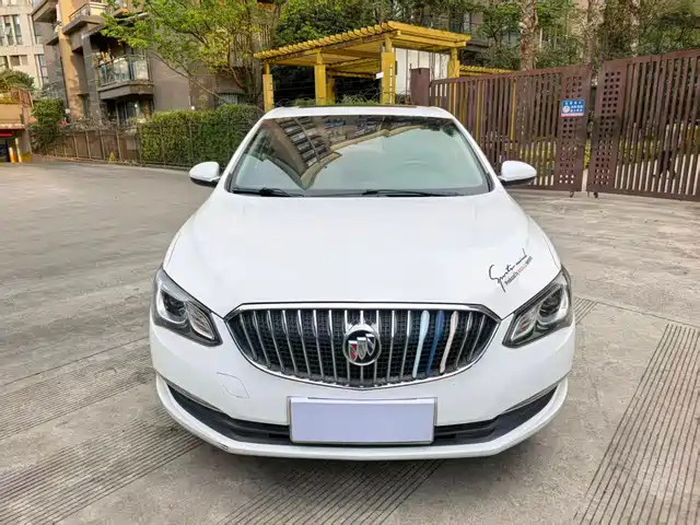 Buick Yinglang Yinglang 2015 15n Automatic Luxury Model — фото