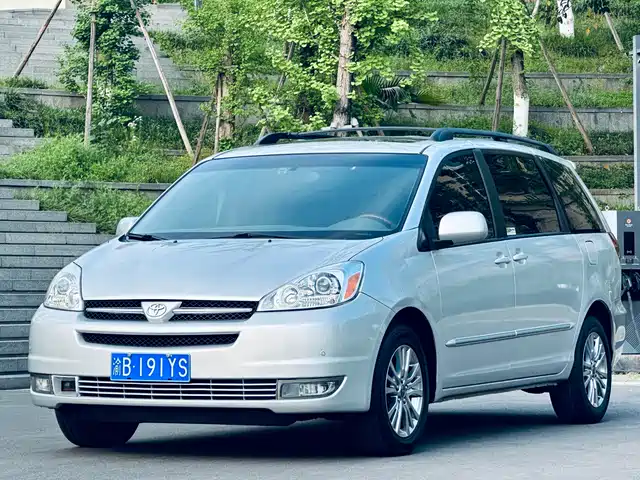 Toyota Sienna Sienna 2005 3.3 Xle — фото