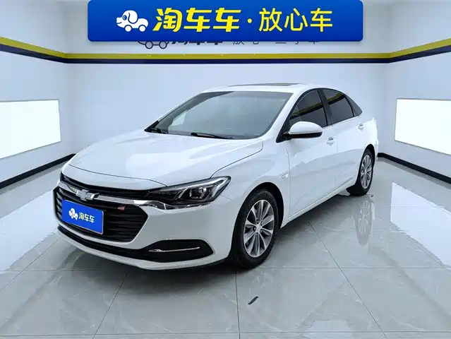 Chevrolet Cruze Cruze 2022 320 Automatic Sunroof Edition — фото