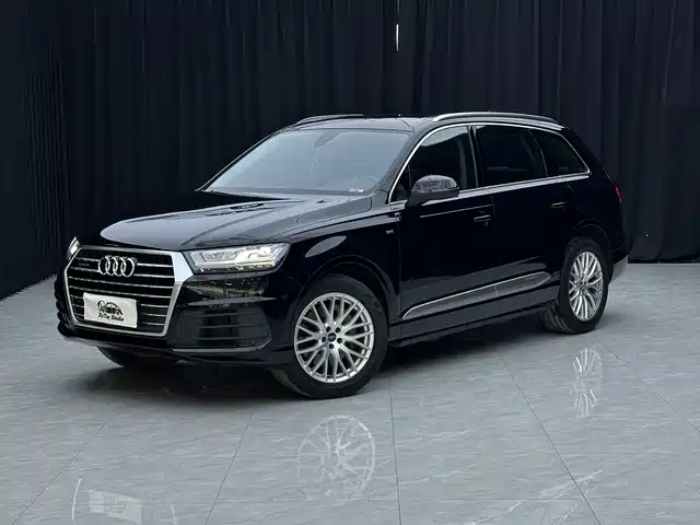 Audi Audi Q7 Audi Q7 2016 45 Tfsi S Line Sports Model — фото
