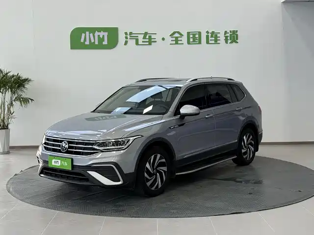 Volkswagen Tiguan L Tiguan L 2023 280tsi Automatic Two-Wheel Drive Chaochuang Limited Edition — фото