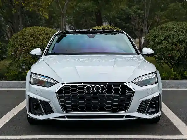 Audi Audi A5 (Imported) Audi A5 Imported 2021 Coupe 40 Tfsi Fashionable And Dynamic — фото