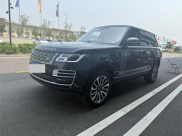 Land Rover Range Rover Range Rover 2016 3.0 Sc V6 Vogue Se Honor Creation Extended Edition — фото