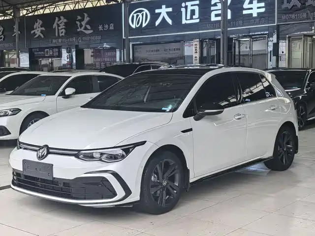 Volkswagen Golf Golf 2023 Facelift 280tsi Dsg R-Line — фото