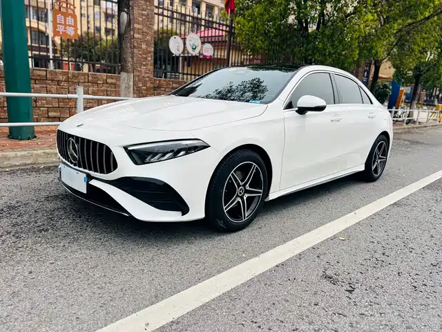 Mercedes-Benz Mercedes Benz A Class Mercedes-Benz A-Class 2023 A 180 L