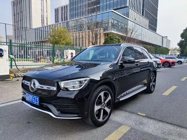 Mercedes-Benz Mercedes-Benz Glc Mercedes-Benz Glc 2022 Glc 260 L 4matic Dynamic — фото