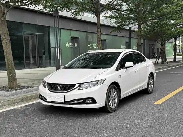 Honda Civic Civic 2014 1.8l Automatic Classic Edition — фото