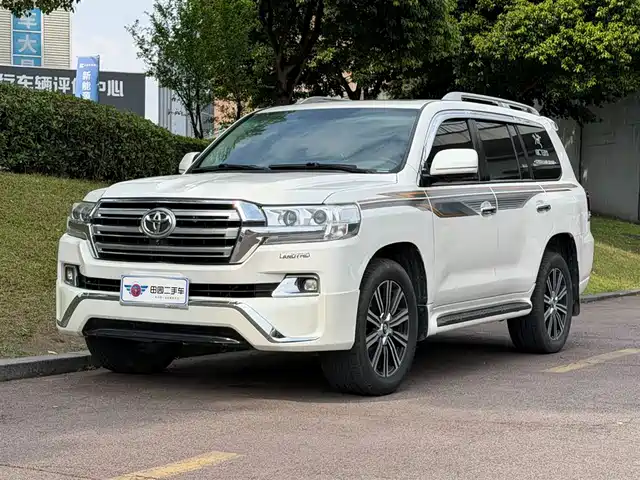 Toyota Land Cruiser Land Cruiser 2010 4.0l Automatic Vx — фото