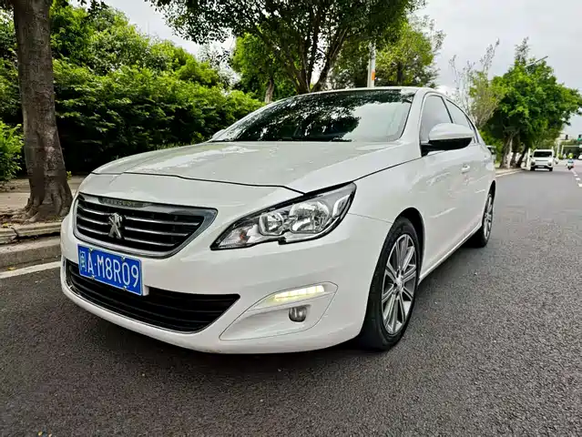 Peugeot Peugeot 408 Peugeot 408 2014 1.8l Automatic Luxury Version