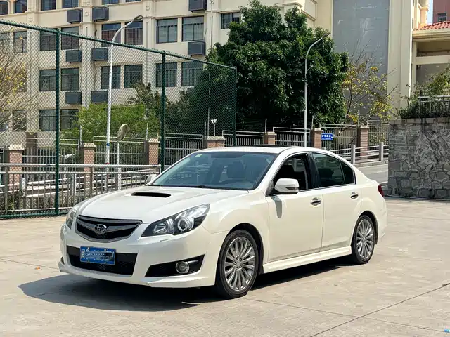 Subaru Legacy Legacy 2010 2.5gt Deluxe Edition — фото