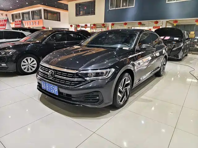 Volkswagen Sagitar Sagitar 2023 300tsi Dsg Super Edition — фото