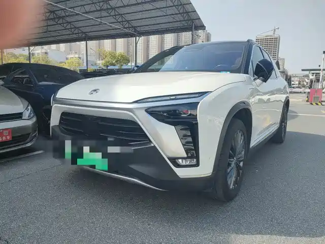 Nio Nio Es8 Nio Es8 2022 Model 100kwh Pilot Version Six Seats — фото