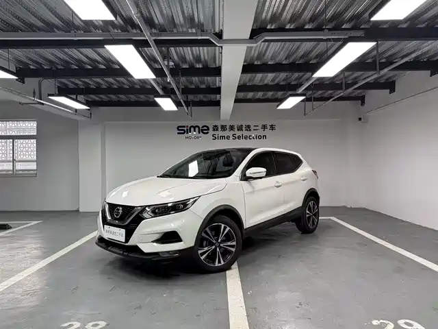 Nissan Qashqai Qashqai 2019 2.0l Cvt Deluxe Edition — фото