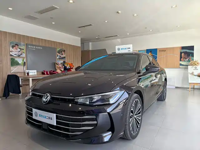 Volkswagen Passat Passat 2025 Pro 380tsi Dragon Edition