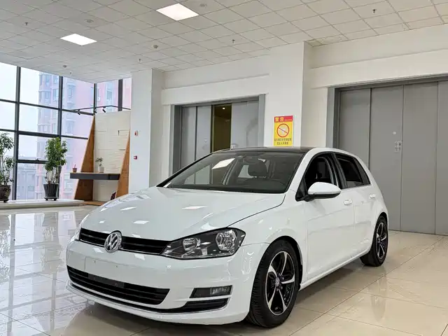 Volkswagen Golf Golf 2016 230tsi Manual Comfort Type