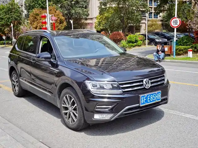 Volkswagen Tiguan L Tiguan L 2018 Facelift 330tsi Automatic Two-Wheel Drive Luxury Version