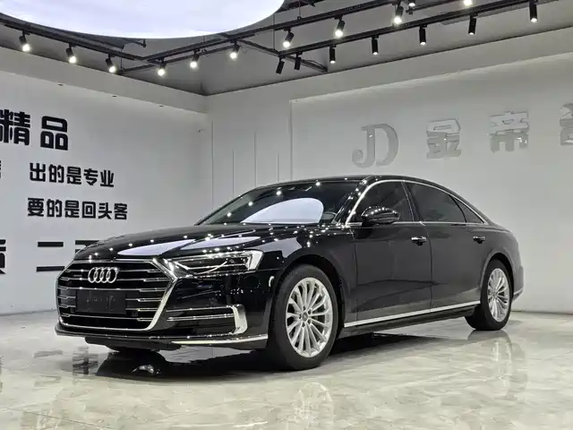 Audi Audi A8 Audi A8 2019 Facelift Plus A8l 50 Tfsi Quattro Comfort Type — фото