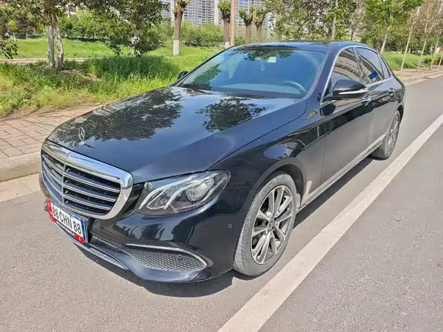 Mercedes-Benz Mercedes-Benz E-Class Mercedes-Benz E-Class 2018 E 200 L 4matic