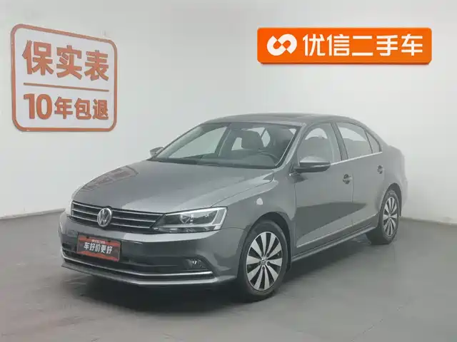 Volkswagen Sagitar Sagitar 2015 230tsi Automatic Luxury Model — фото