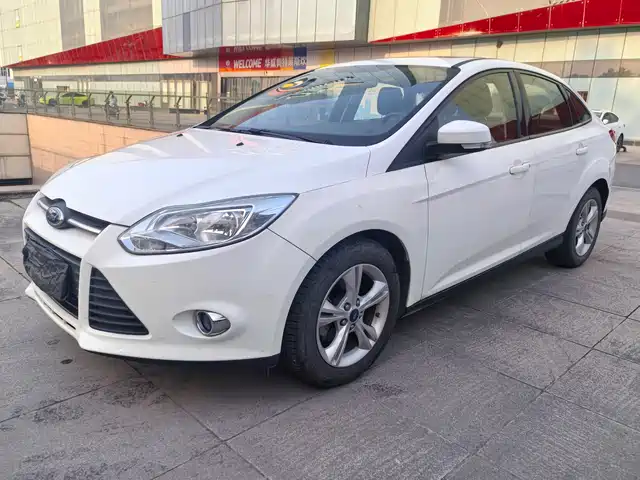 Ford Fox Focus 2012 Sedan 1.6l Manual Style