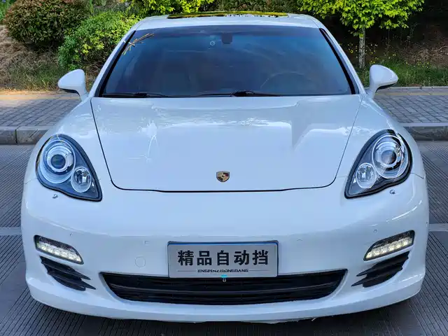 Porsche Panamera Panamera 2010 Panamera 4 3.6l