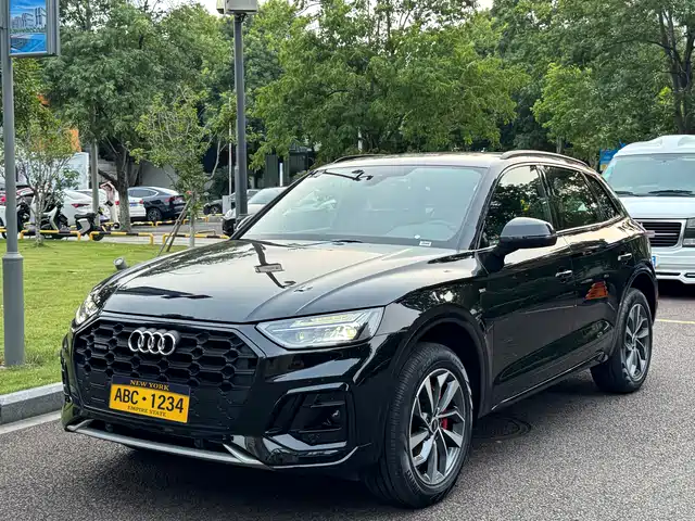 Audi Audi Q5l Audi Q5l 2022 40t Luxury And Elegant Model — фото