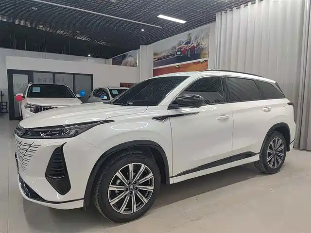 Chang'An Changan Cs75plus Changan Cs75 Plus 2024 Third Generation Championship Version 1.5t Smart Driving And Powerful Model