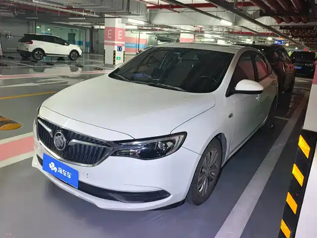 Buick Yinglang Yinglang 2018 18t Automatic Elite Type — фото