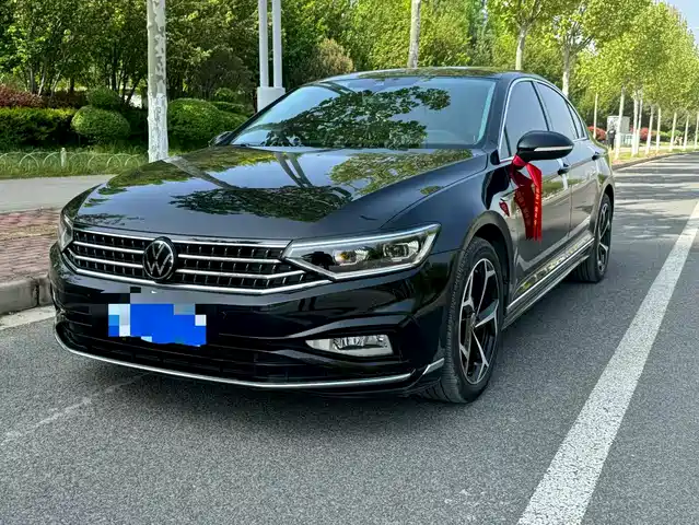 Volkswagen Magotan Magotan 2023 2 Million Commemorative Edition 330tsi Dsg Luxury Model — фото