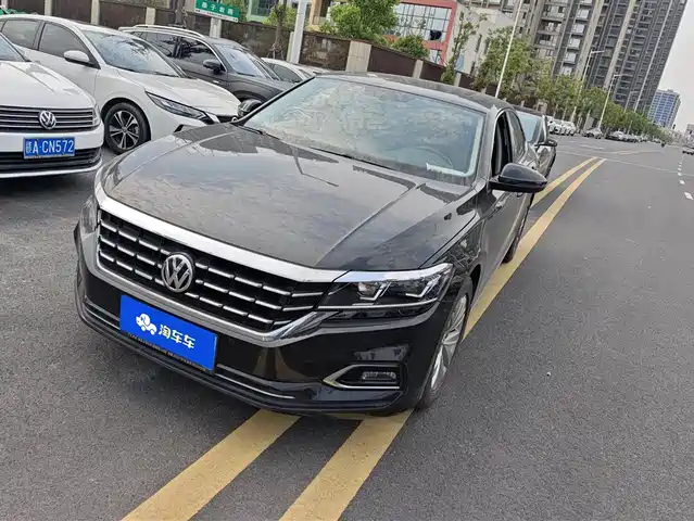 Volkswagen Passat Passat 2019 330tsi Elite Edition National V — фото