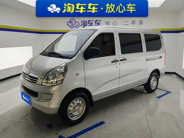 Wuling Motors Wuling Rongguang S Wuling Rongguang S 2023 1.5l Basic Model 5/7 Seats — фото