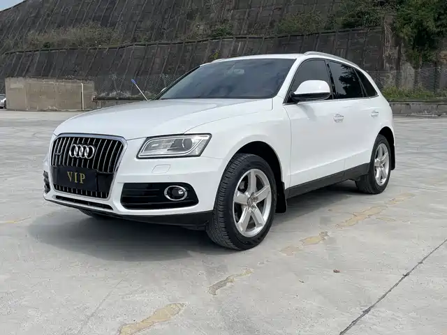 Audi Audi Q5 Audi Q5 2016 40 Tfsi Technology — фото