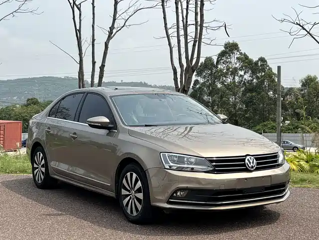 Volkswagen Sagitar Sagitar 2018 280tsi Dsg Comfort Model — фото