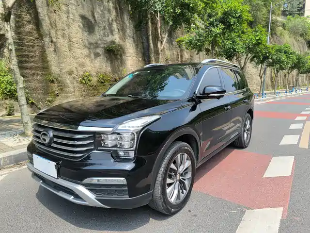 Gac Trumpchi Trumpchi Gs8 Trumpchi Gs8 2017 320t 2wd Luxury Connected Edition (Seven Seats) — фото