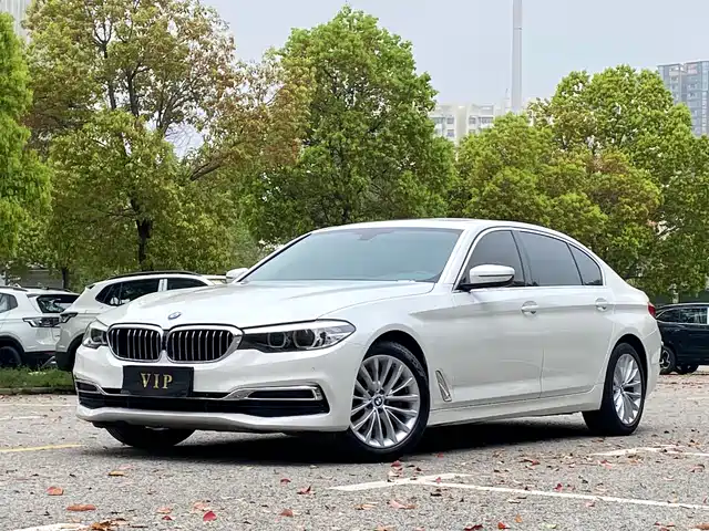 Bmw Bmw 5 Series Bmw 5 Series 2019 Facelift 525li Luxury Package — фото