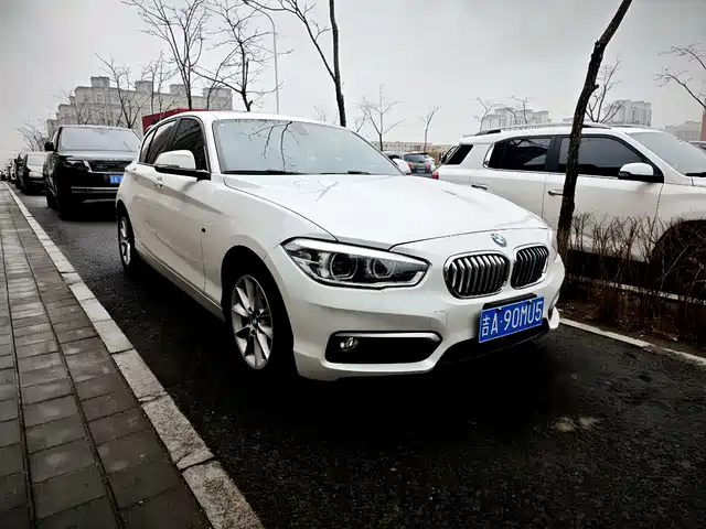Bmw Bmw 1 Series (Imported) Bmw 1 Series Imported 2016 118i Urban Design Package