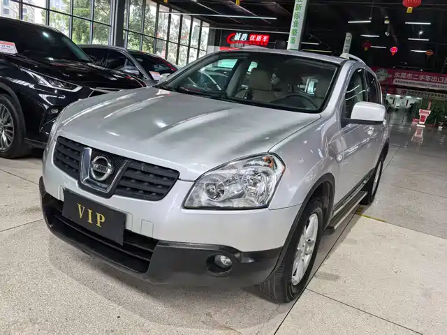 Nissan Qashqai Qashqai 2010 20x Thunder Cvt 2wd — фото