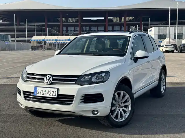 Volkswagen Touareg Touareg 2011 3.0tsi Comfort Model