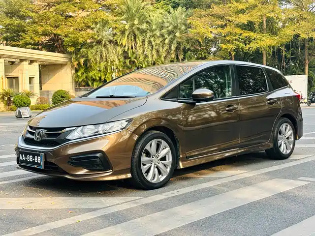 Honda Jed Jade 2017 1.8l Automatic Classic Version 5 Seats — фото