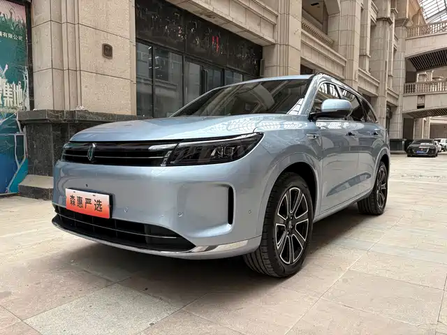 Aito Asks The World Wenjie M7 Wenjie M7 2024 1.5t Intelligent Driving Four-Wheel Drive Pro Version 5 Seats — фото