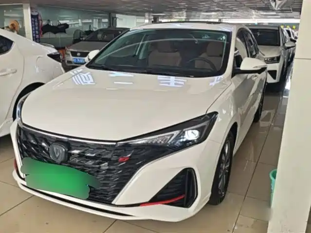 Chang'An Escape Eado 2025 Plus 1.4t Dual-Clutch High-Energy Version