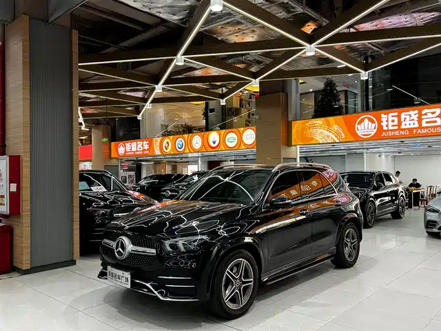 Mercedes-Benz Mercedes-Benz Gle Mercedes-Benz Gle 2022 Gle 350 4matic Fashion Model — фото
