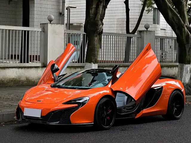 Mclaren Mclaren 12c Mclaren 12c 2013 3.8t Spider — фото