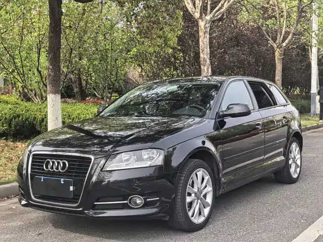 Audi Audi A3 (Imported) Audi A3 Imported 2012 Sportback 1.4t Comfort Model — фото