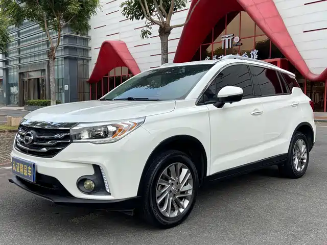 Gac Trumpchi Trumpchi Gs4 Trumpchi Gs4 2017 200t G-Dct Two-Wheel Drive Comfort Version — фото