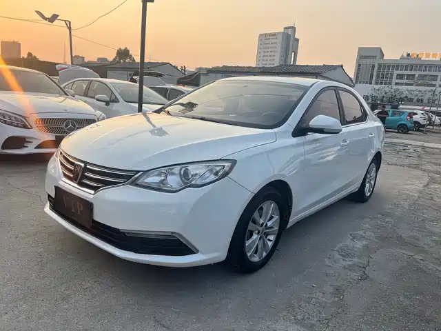Roewe Roewe 360 Roewe 360 ​​2015 1.5l Automatic Luxury Version